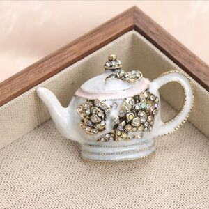 Vintage White Teapot Crystal Brooch